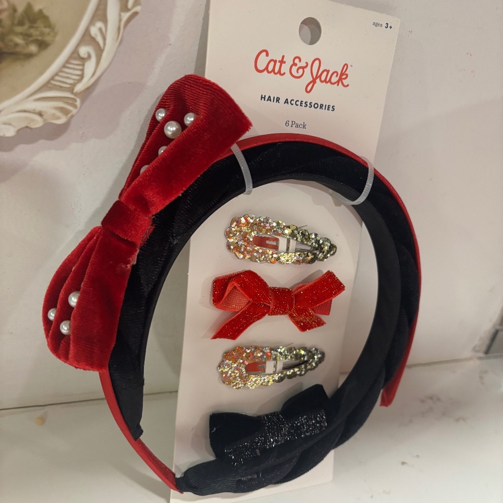 Cat & Jack Hair Accessories 6 pack 2 headbands, 4 bows Holiday Christmas